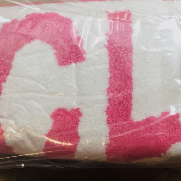 VS Fresh Clean Lot Bundle Mist Lotion Dish Soap Rug Victoria’s Secret Gift Set - Picture 5 of 8